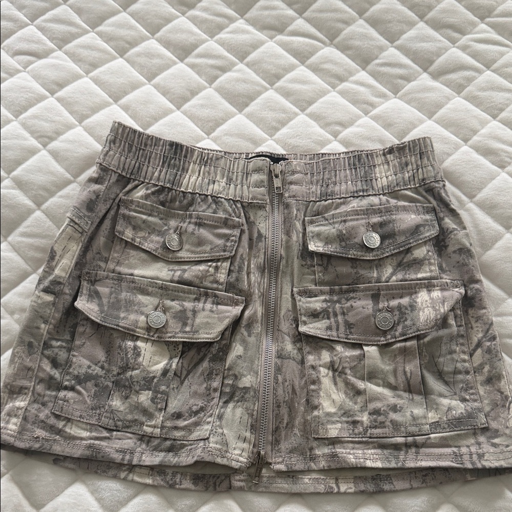 Refuge Quilted Skirt with Elastic Waistband
